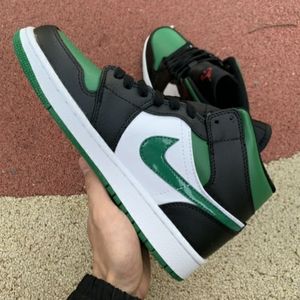 Mid pine  green  1s